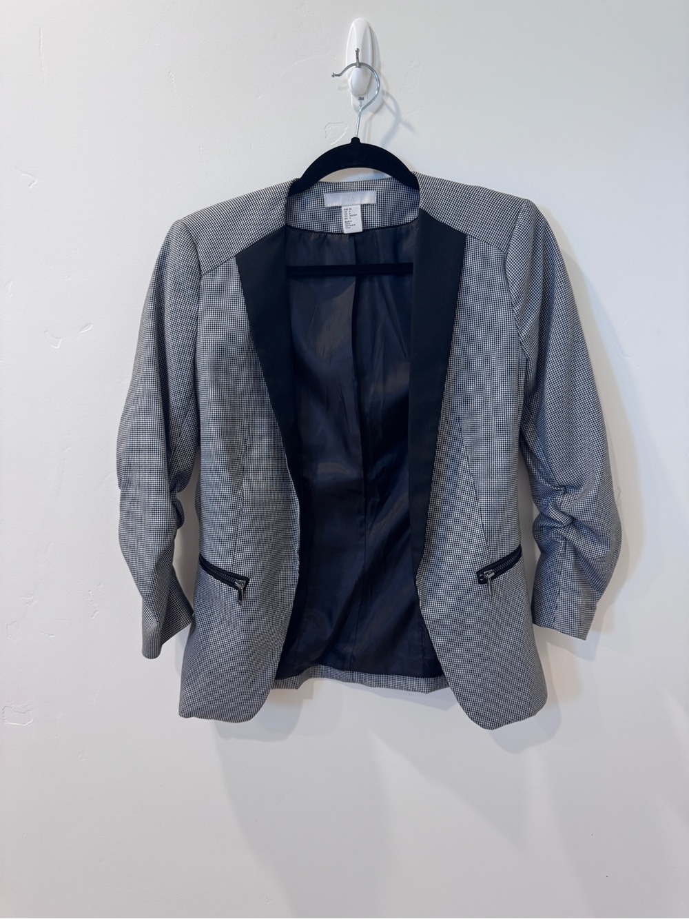 Grey H&M Women's Blazer with Black Trim
